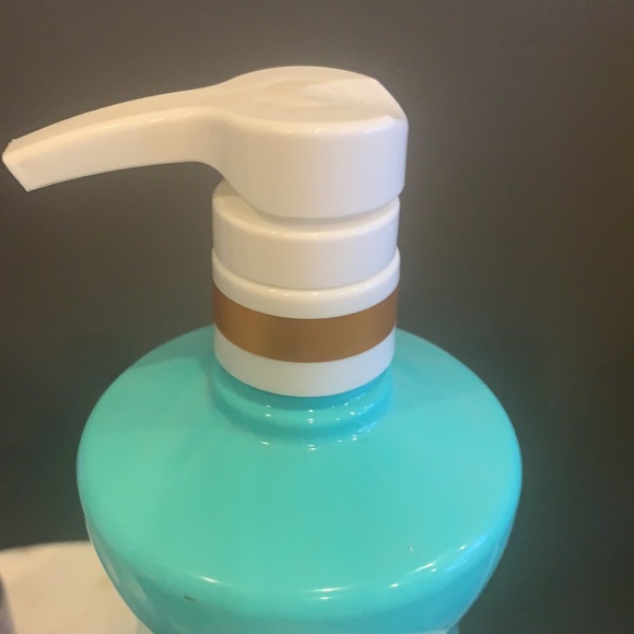 conditioner - Picture 3 of 3